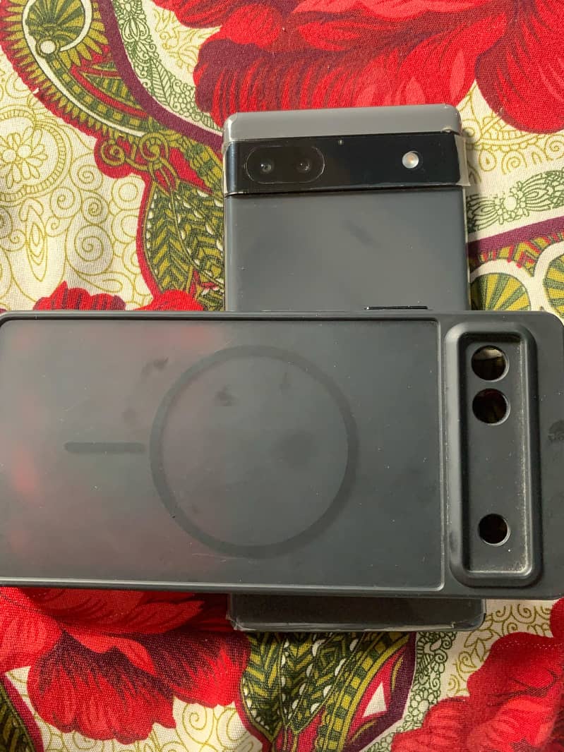 Google Pixel 6a 5