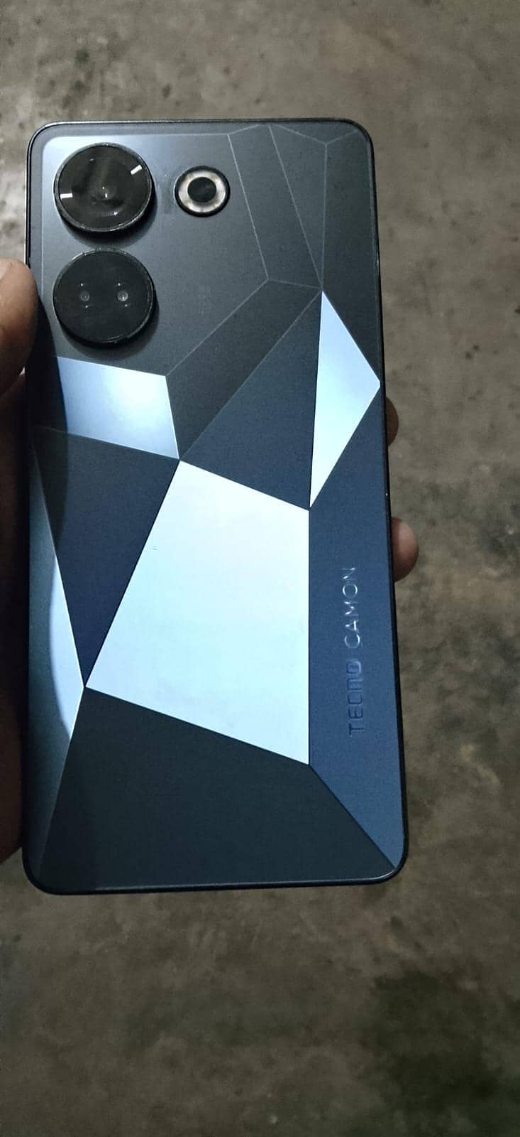 Tecno CAMON 20 0