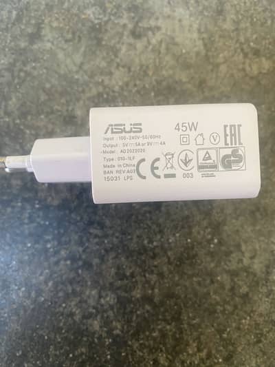 Asus 45w adapter