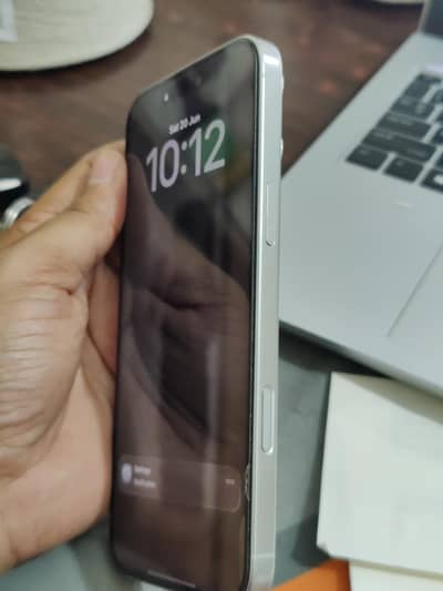 Apple iPhone 16 Pro Max