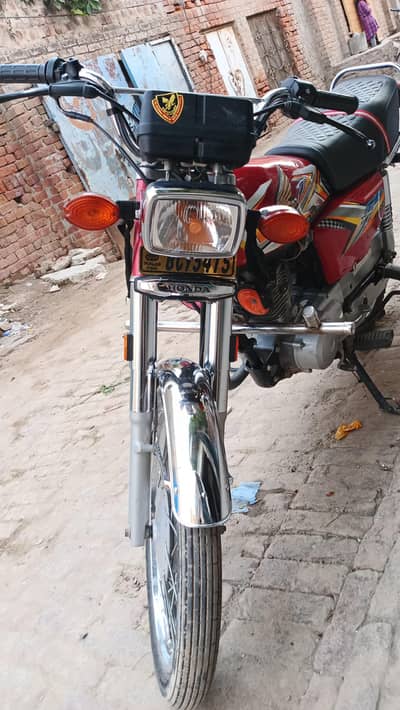 arjent sell Honda 125 good condition