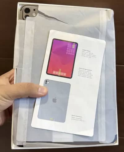 Apple iPad Pro M4 - 256GB - Black - Almost 95 Battery