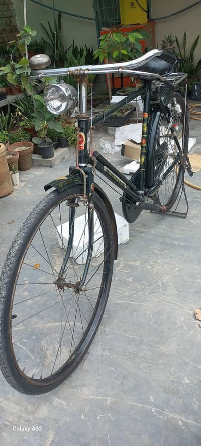 100% orignal humber cycle not a copy
