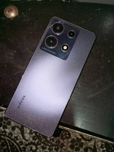 Infinix Note 30