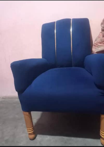 4 chairs