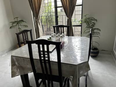 4 seat Dining Table