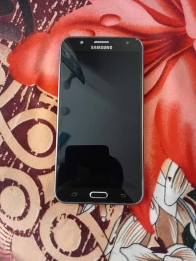 Samsung Mobile J7