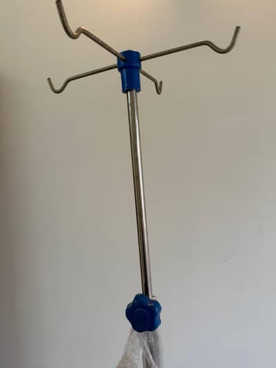 Drip stand/ IV pole