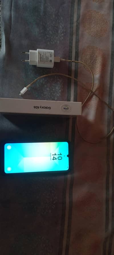 Samsung Mobile A06  6/128