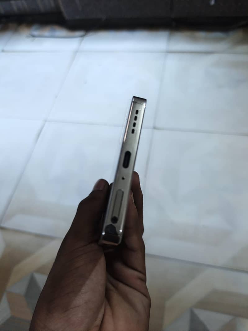 Infinix Note 40 2
