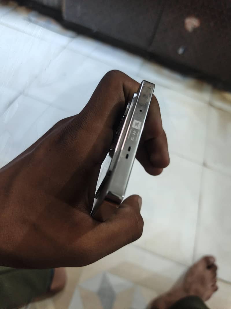 Infinix Note 40 6
