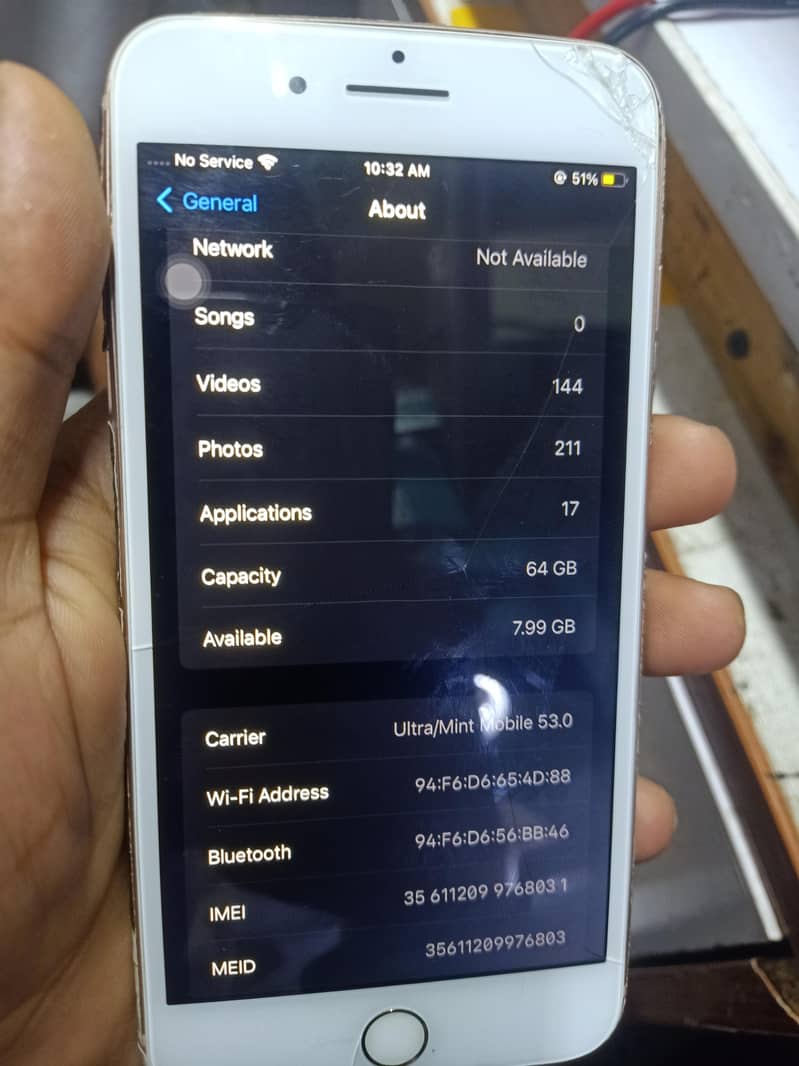 Apple iPhone 8 Plus 6