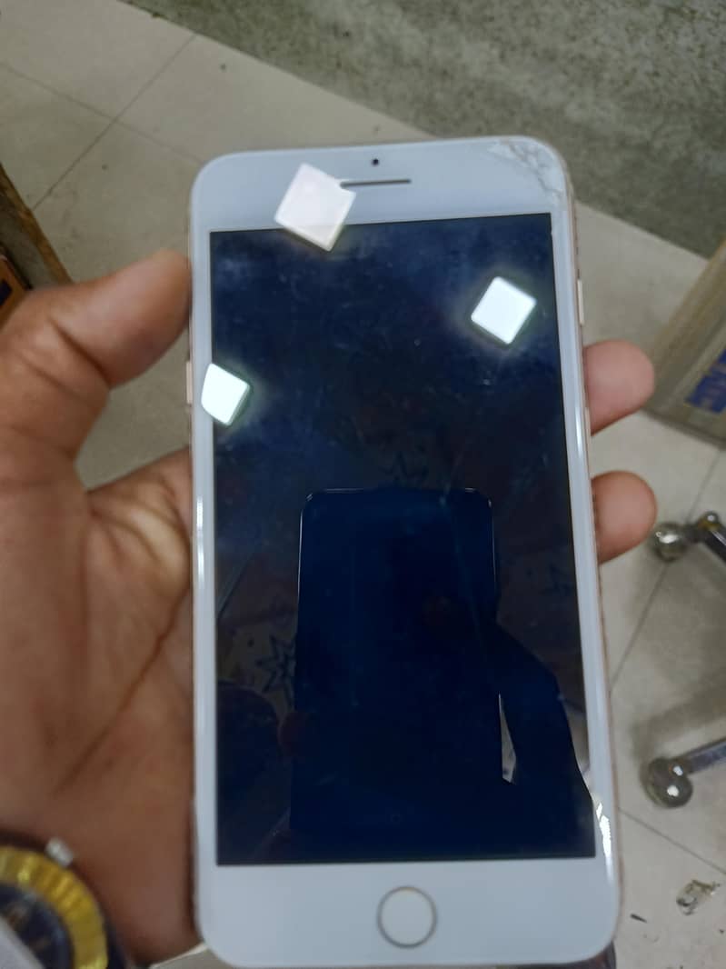 Apple iPhone 8 Plus 7