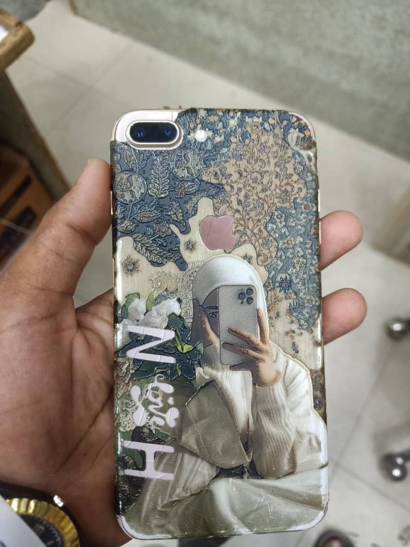 Apple iPhone 8 Plus 8