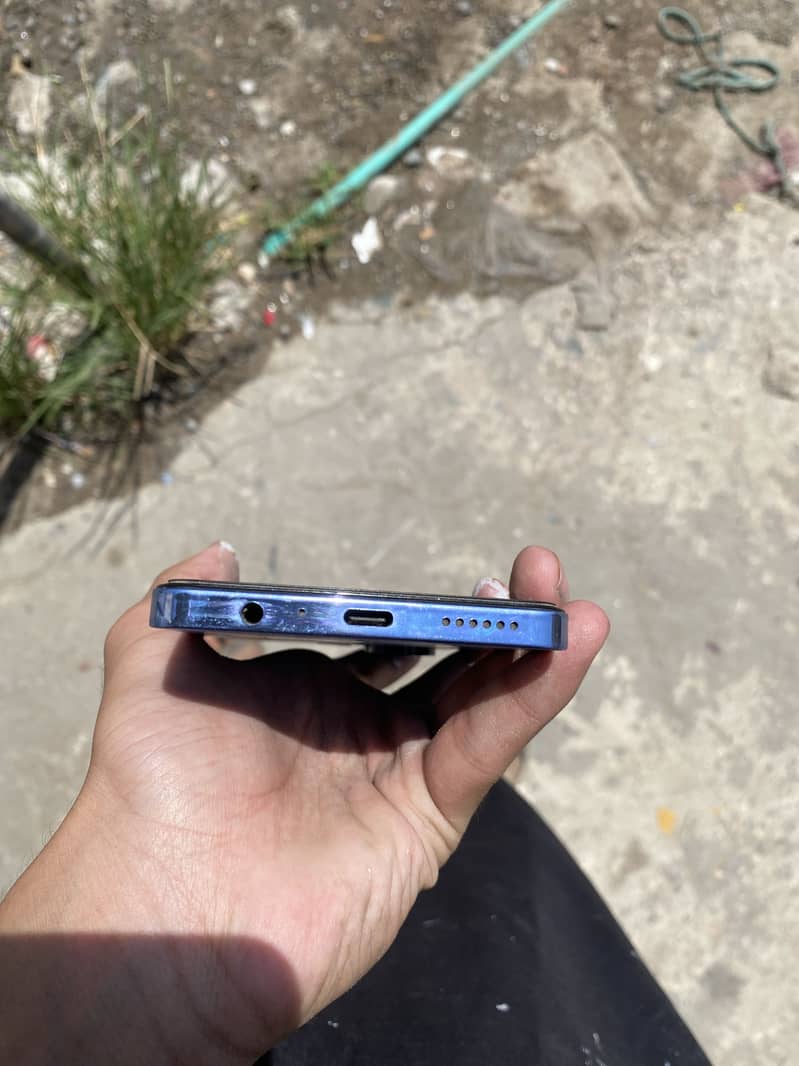 Tecno CAMON 20 4