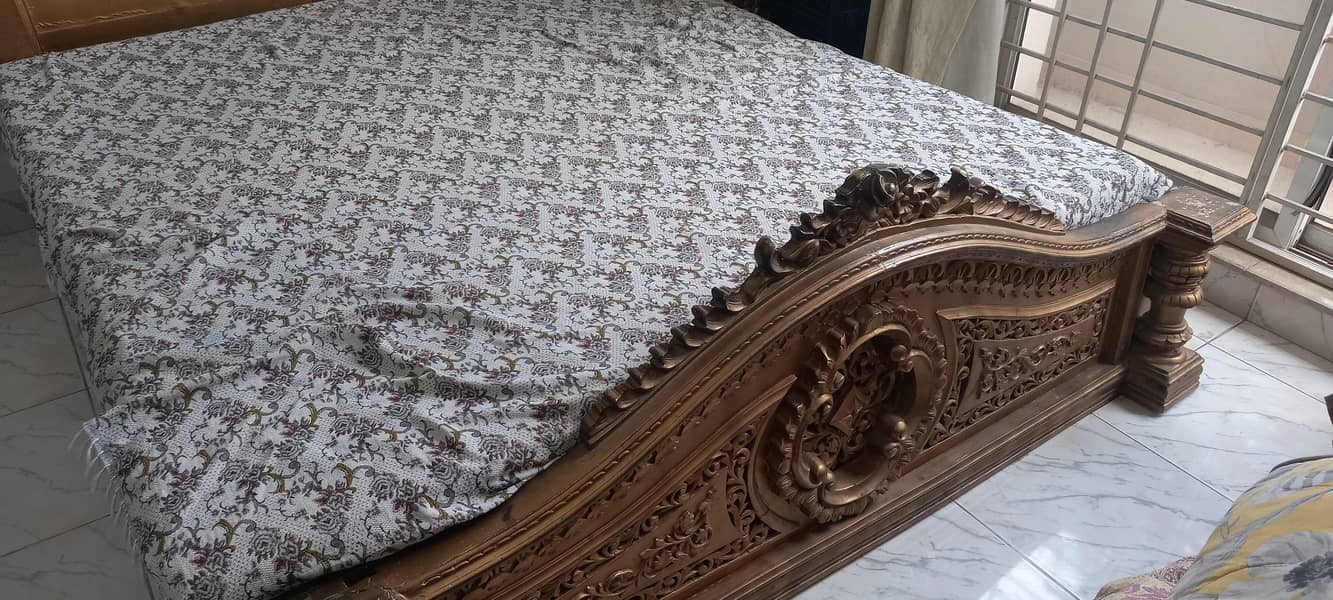 Double bed 1