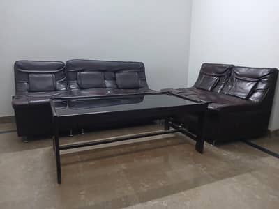 5 seater sofa and center table Urgent For Sale