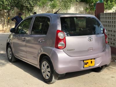 Toyota Passo 2012
