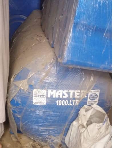 1.5 year used 1000 litre water tank available