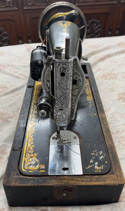 SALIKA Sewing Machine