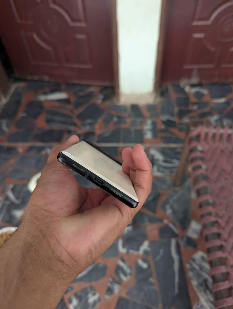Google Pixel 6 3