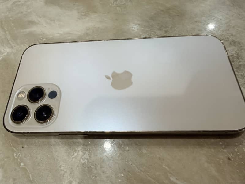 iPhone 12 Pro 3