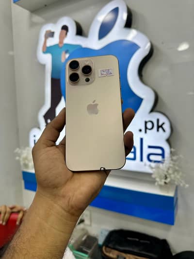 Apple iPhone 16 Pro Max 256GB SIM Locked | 97% Battery Health |Karachi