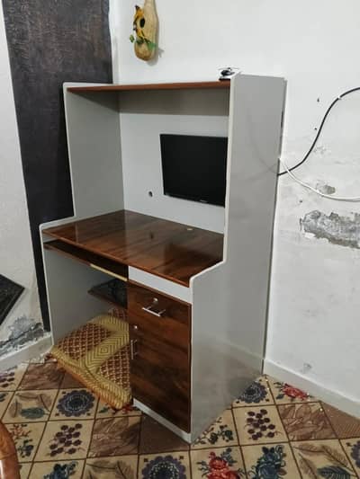 computer Table