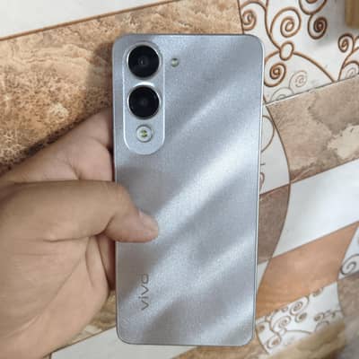 4gb 128gb y04