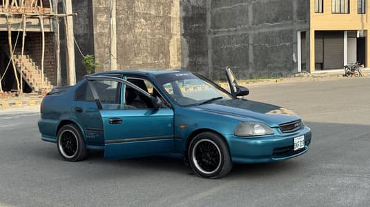 Honda Civic 1999 Perfect ConditionBetrtn Cultus,City,Alto,Santro,Liana