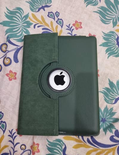 iPad 3rd Generation – 64GB – Wi-Fi + Cellular (Good Condition)