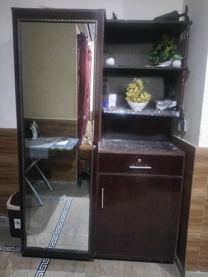 Dressing Table 6