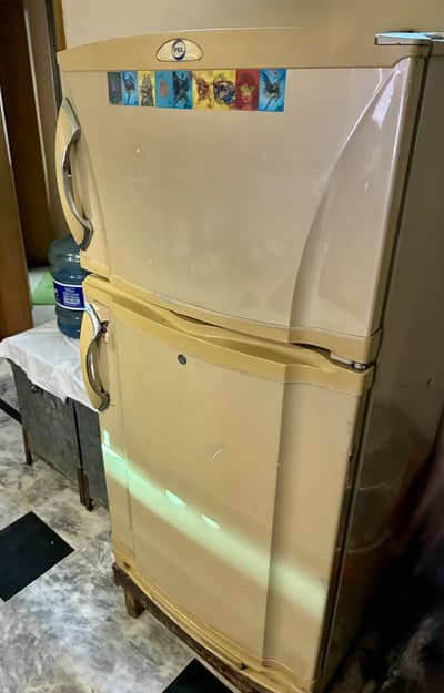 PEL REFRIGERATOR