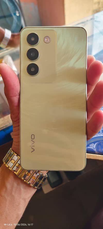 Vivo Y100