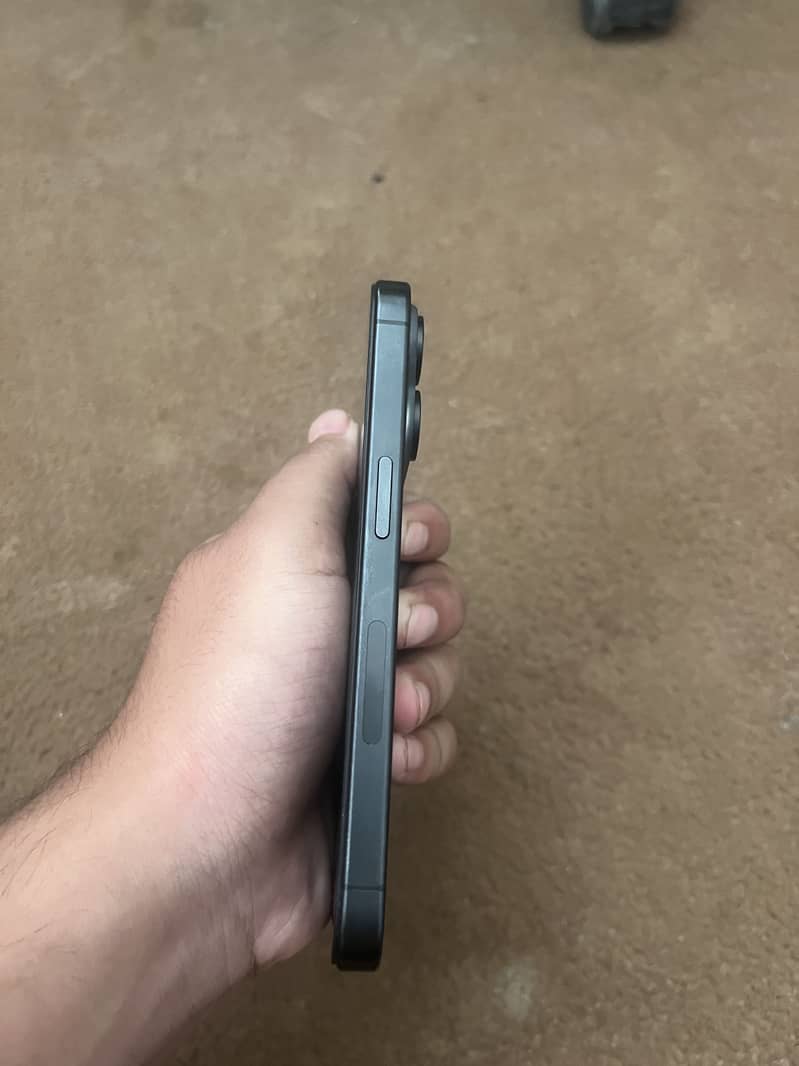 Iphone 15 pro 3