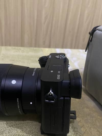 Sony A6400 with Sigma Lens