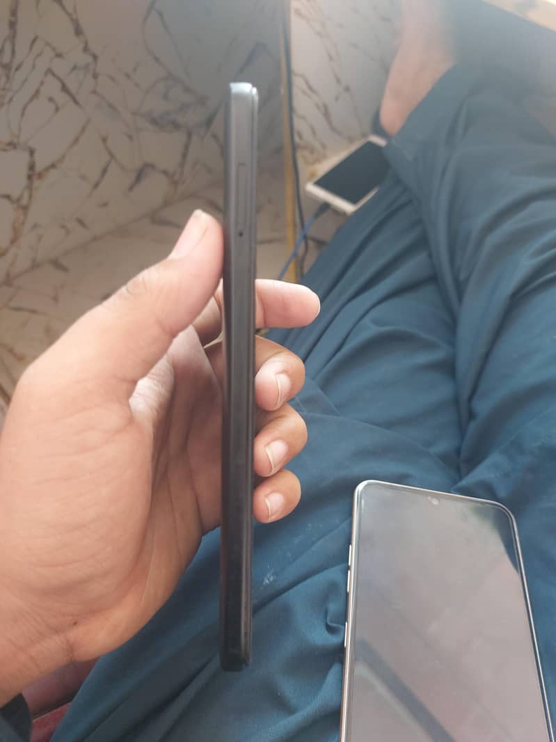 Redmi A2+ 1