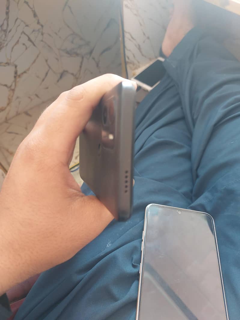 Redmi A2+ 2