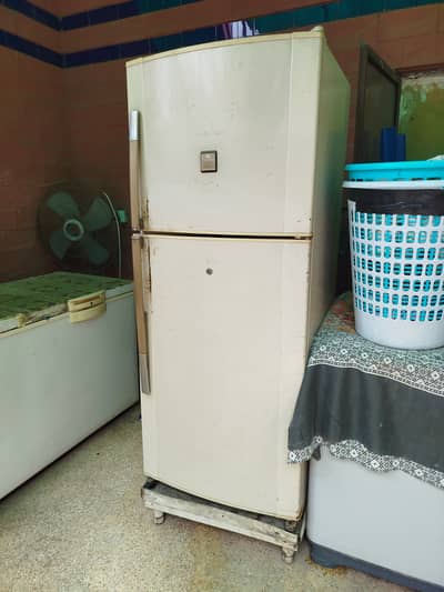 Refrigerator