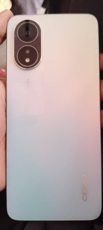 OPPO A18