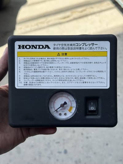 Car air compressor