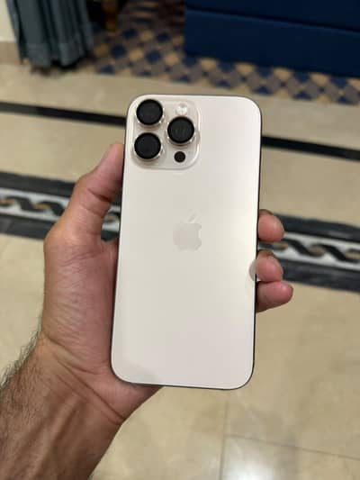 Apple iPhone 16 Pro Max