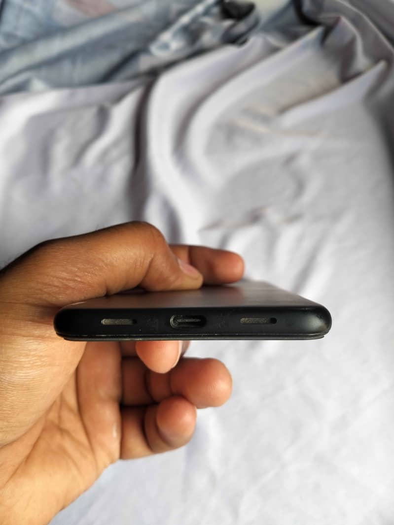 Google Pixel 4a 3