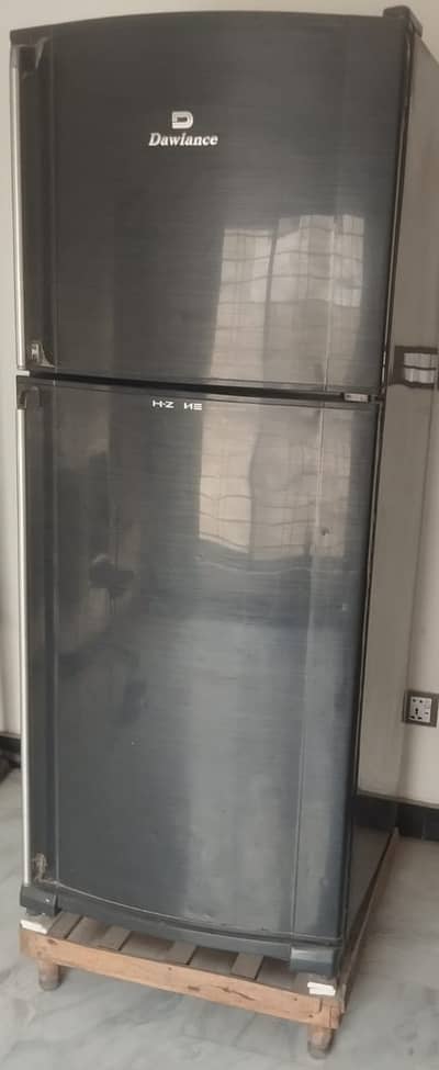 DAWLANCE FRIDGE FOR SALE