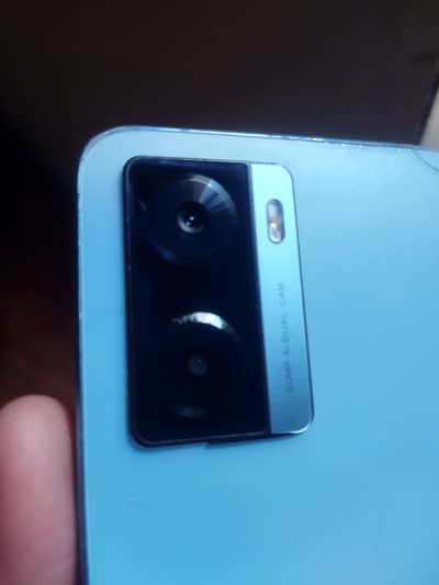 Oppo a77s 8+128 only phone. glass crack.