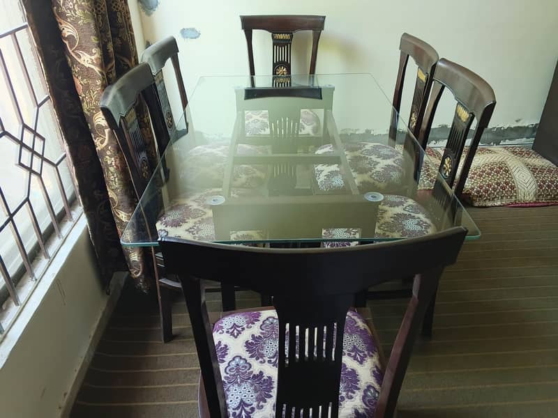 Dining table with 6 chairs 1