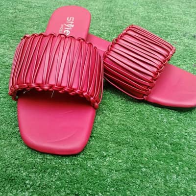 Women Synthetic Leather Maroon Flip Flops Size 6-11