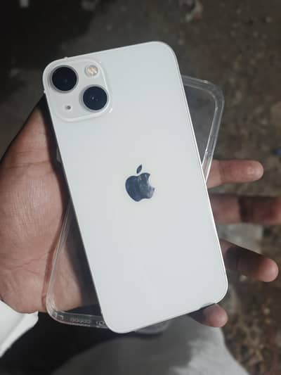 Apple iPhone 13