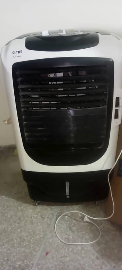 Nasgas 9800 Ac/Dc room cooler