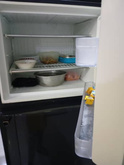 Dawlance fridge never repair original gas